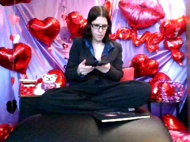 AlluringAli25 webcam