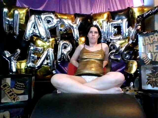 AlluringAli25 webcam