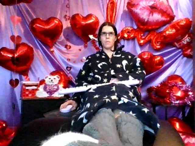 AlluringAli25 webcam