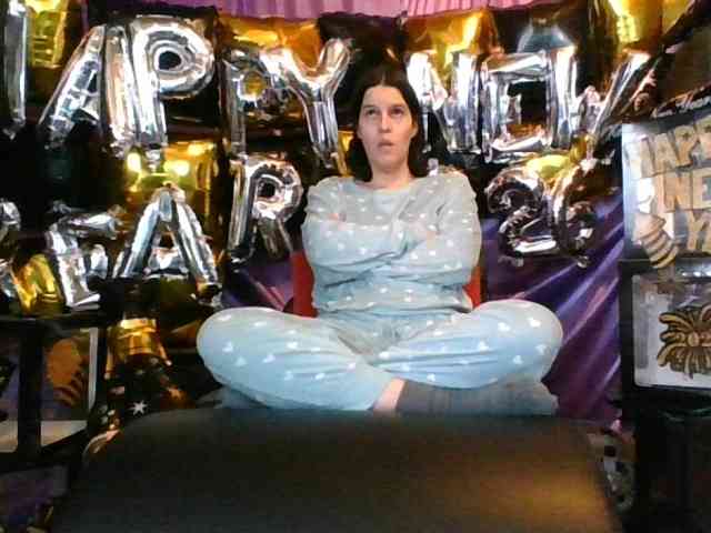 AlluringAli25 webcam