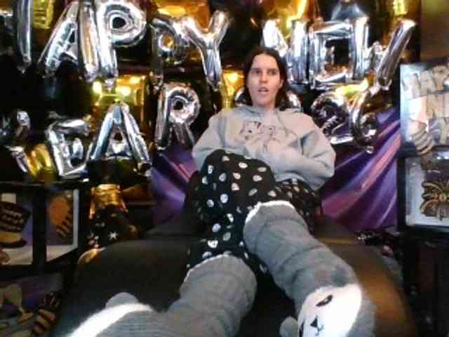 AlluringAli25 webcam