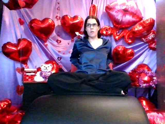 AlluringAli25 webcam