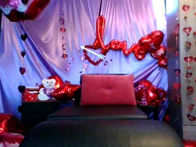 AlluringAli25 webcam