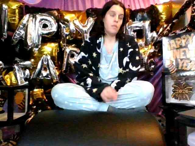 AlluringAli25 webcam