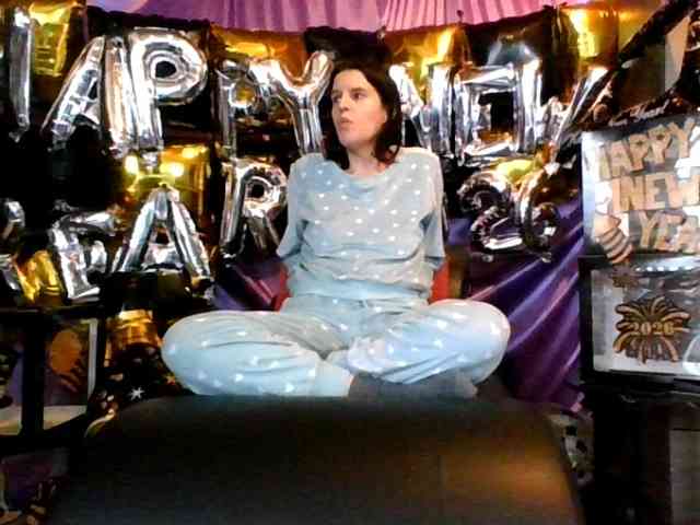 AlluringAli25 webcam