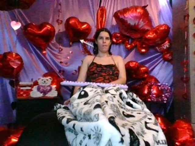 AlluringAli25 webcam