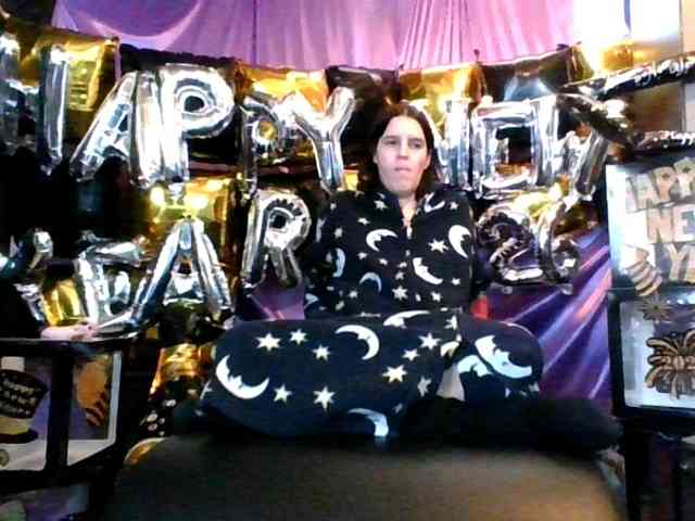 AlluringAli25 webcam