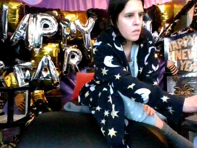 AlluringAli25 webcam