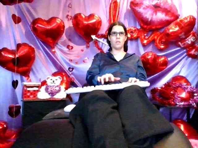 AlluringAli25 webcam