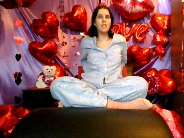 AlluringAli25 webcam