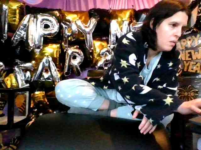 AlluringAli25 webcam