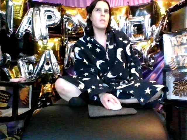 AlluringAli25 webcam