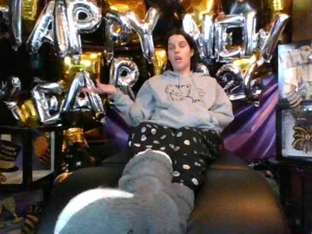 AlluringAli25 webcam