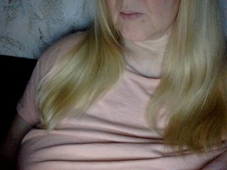 BlondyVio Porn Show