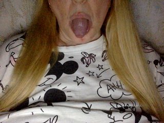 BlondyVio Porn Show