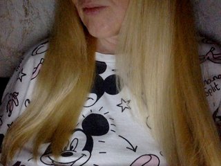 BlondyVio Porn Show