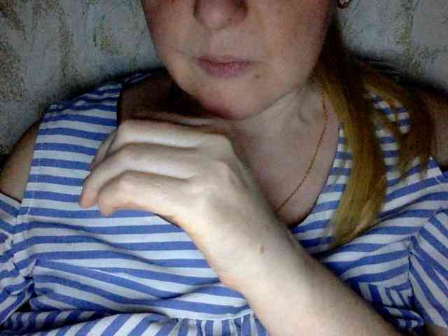BlondyVio webcam