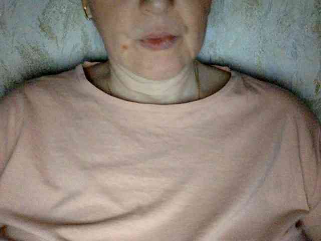 BlondyVio webcam