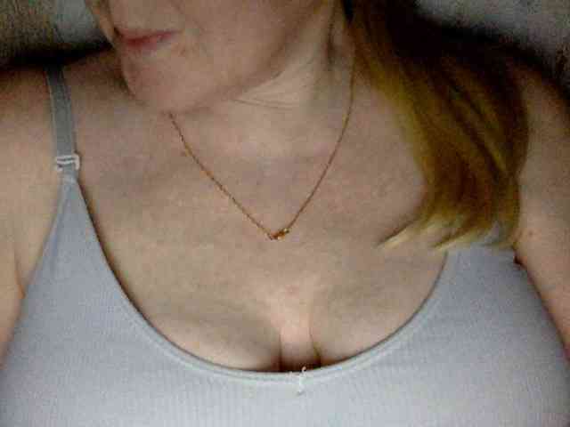 BlondyVio webcam