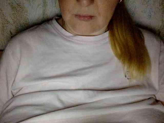 BlondyVio webcam