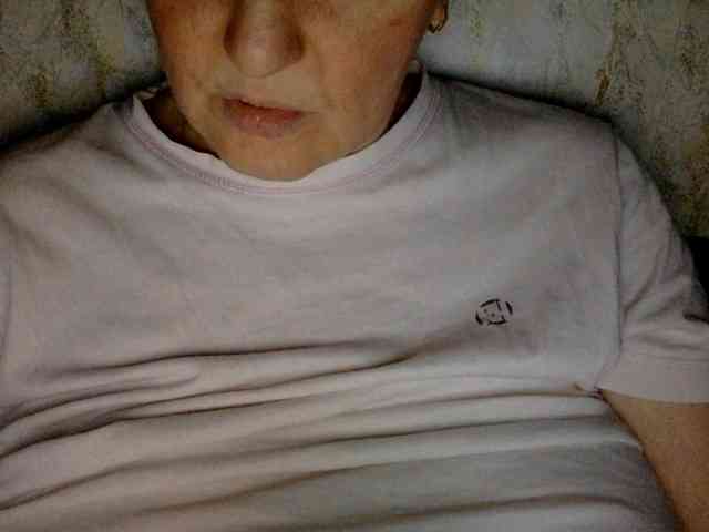 BlondyVio webcam