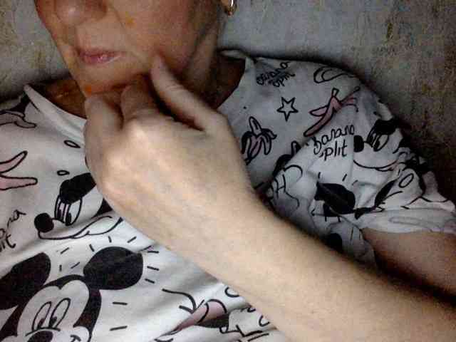 BlondyVio webcam