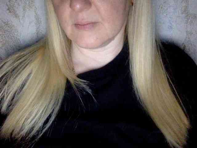 BlondyVio webcam