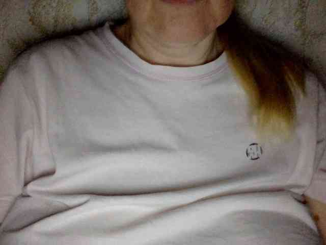 BlondyVio webcam