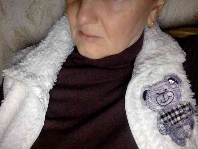 BlondyVio webcam