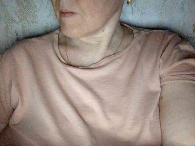 BlondyVio webcam