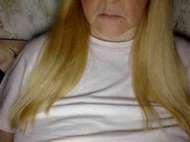 BlondyVio webcam