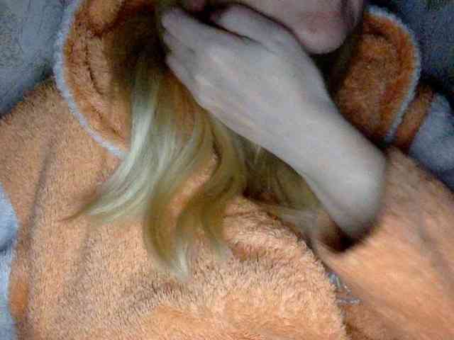 BlondyVio webcam