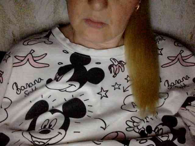 BlondyVio webcam