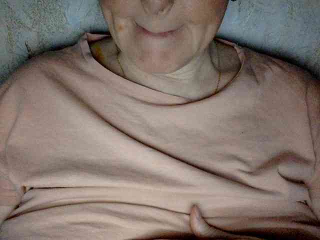 BlondyVio webcam