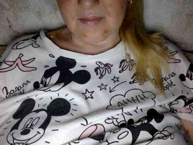 BlondyVio webcam