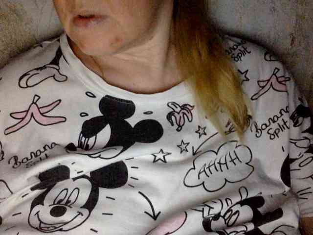 BlondyVio webcam