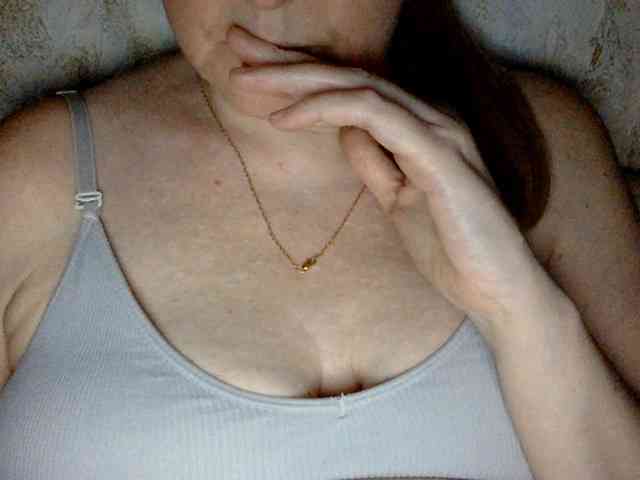 BlondyVio webcam