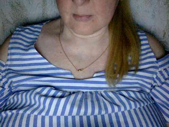 BlondyVio webcam