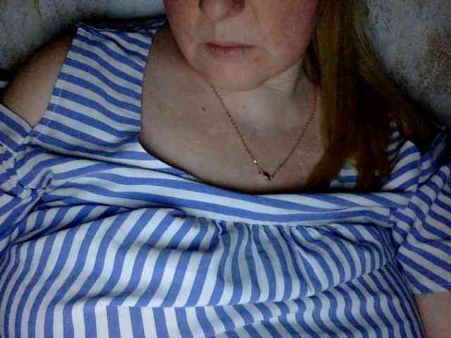 BlondyVio webcam