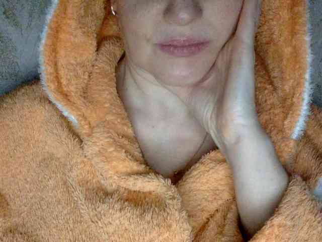 BlondyVio webcam