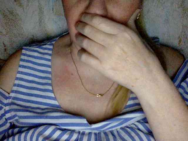 BlondyVio webcam