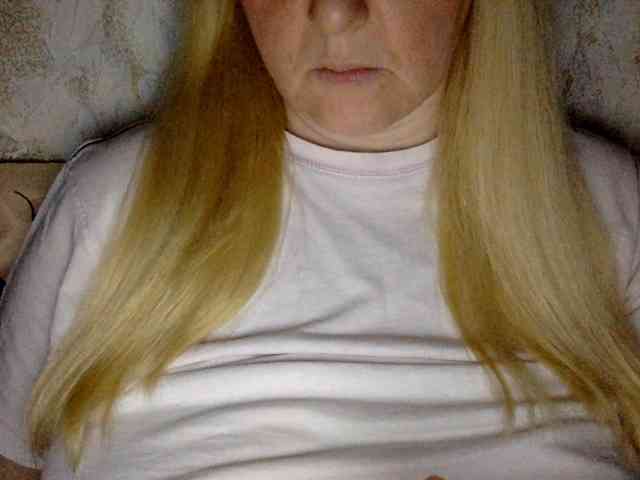 BlondyVio webcam