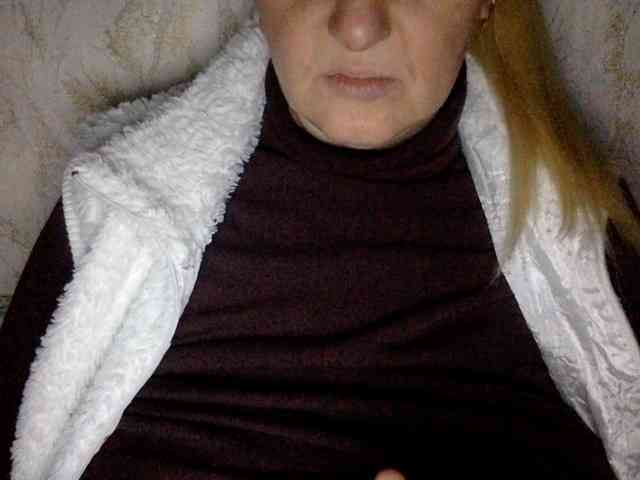 BlondyVio webcam