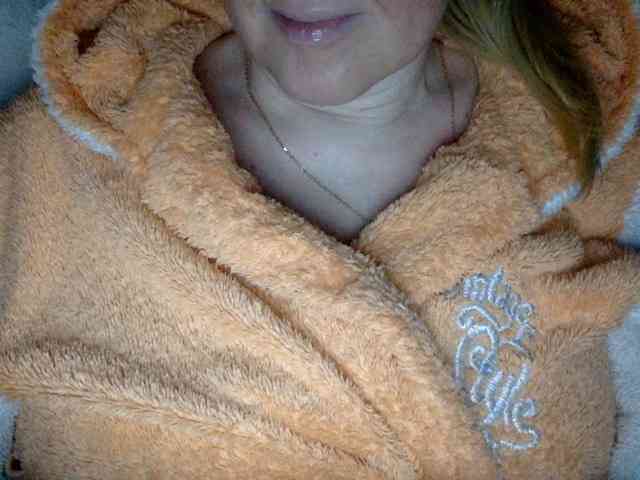 BlondyVio webcam
