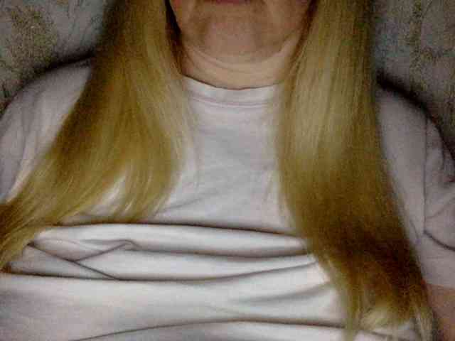 BlondyVio webcam