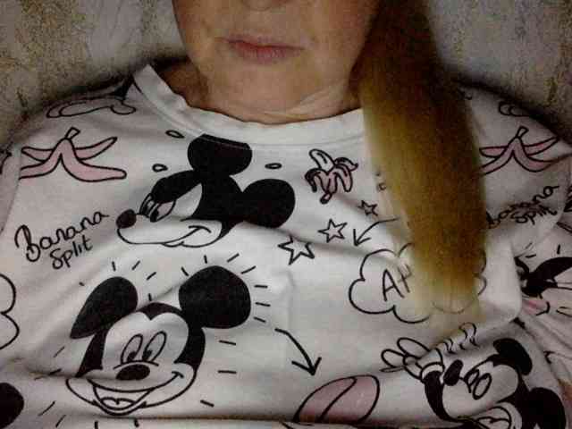 BlondyVio webcam