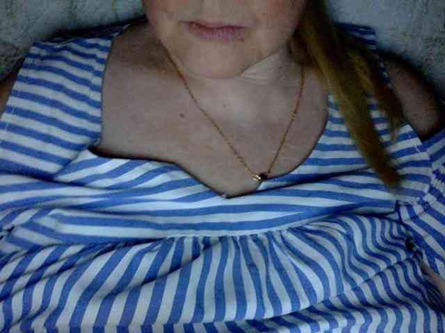 BlondyVio webcam