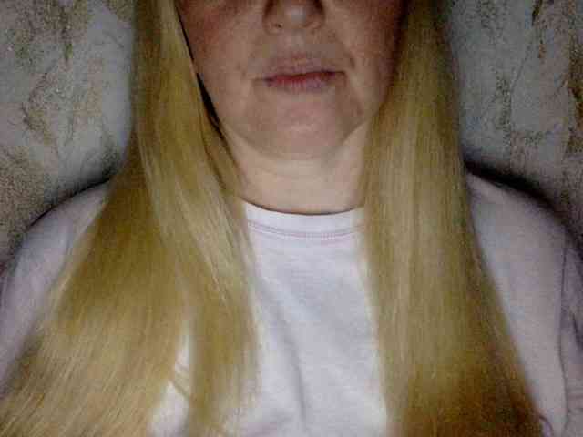 BlondyVio webcam