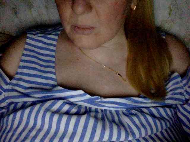 BlondyVio webcam