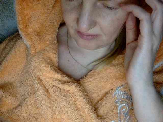 BlondyVio webcam